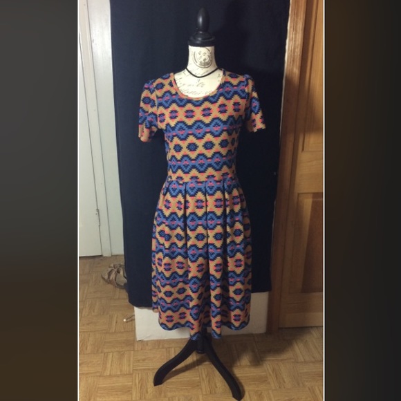 Lularoe Dress L Aztec Print EUC - Picture 2 of 7